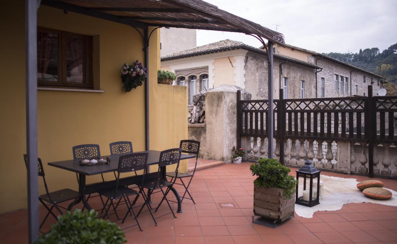 La Terrazza Lejlighed Spoleto Værelse billede